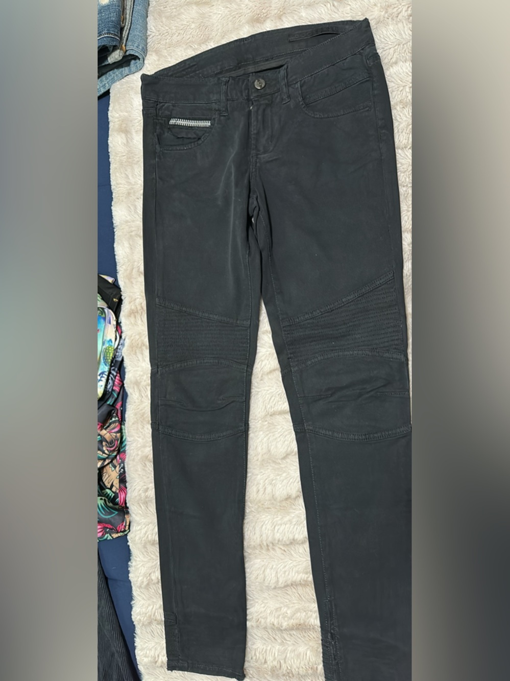 Black Women’s Skinny Moto Jeans with Zip Pocket